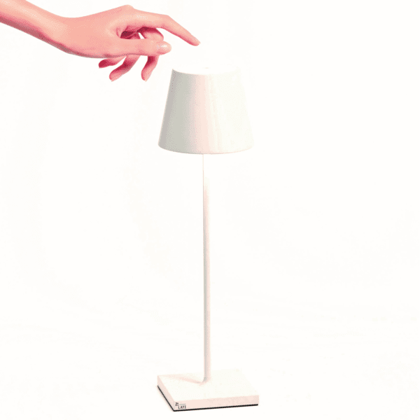 Ai Lati Poldina Mini 11 X H 30 Cm Piccola Lampada Led Portatile Bianco